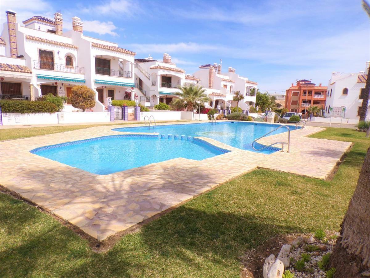 Villamartin Violetas Holiday Home エクステリア 写真